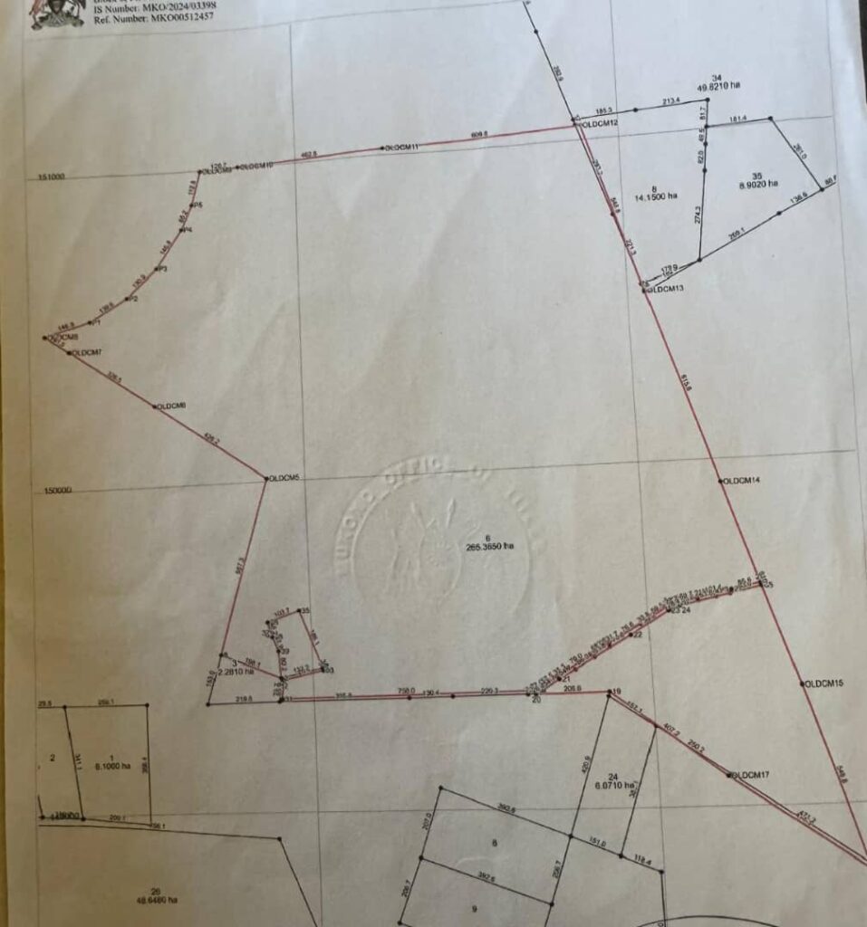 640 Acres in Kayunga Bugerere at 4m per acre